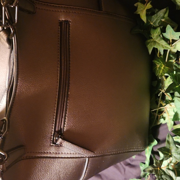 Kate & Alex cuffaro handbag - Picture 2 of 8